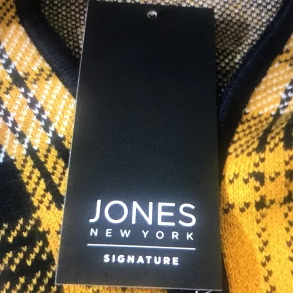 JONES NY SIGNATURE ACCESSORIES TOP. COLOUR - TARTAN PLD MUSTARD. SIZE- L / XL - Picture 11 of 12